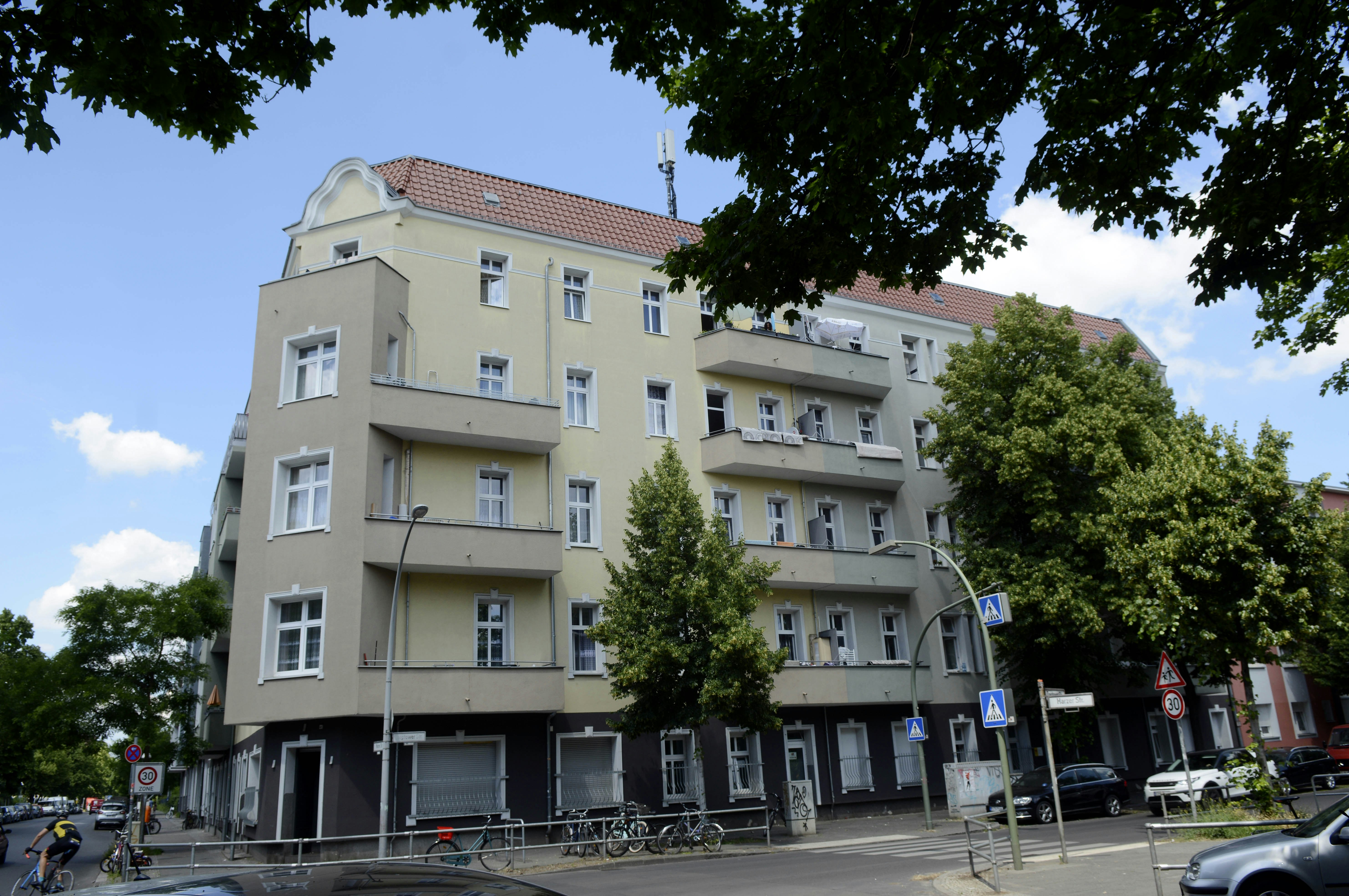 Burgermeister Von Neukolln Das Virus Ist In Den Mietskasernen Angekommen
