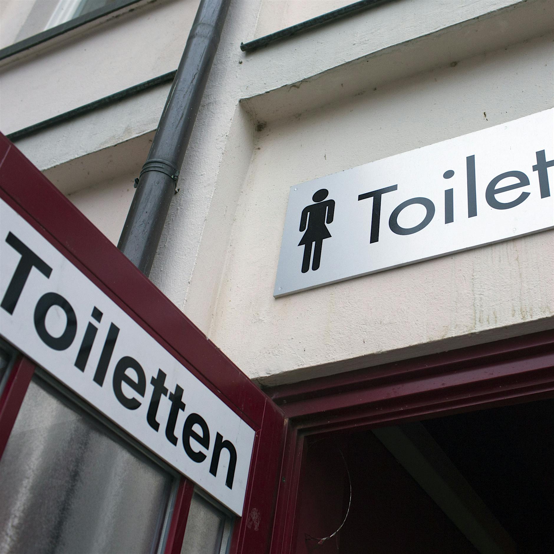 Corona-Übertragung: Wie gefährlich sind öffentliche Toiletten?