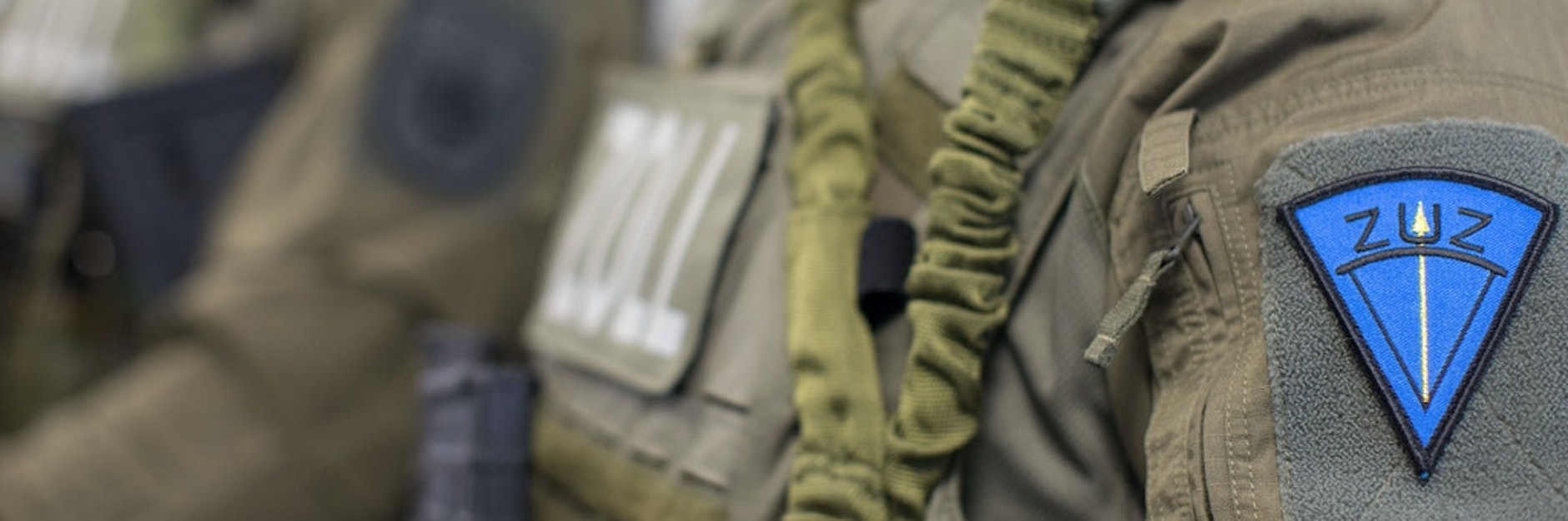 Spezialkräfte der Zentralen Unterstützungsgruppe Zoll (ZUZ) waren bei der Razzia im Einsatz.