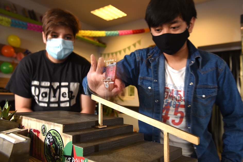 31 Gaste Zum 16 Geburtstag Polizei Lost Teenie Party In Berlin