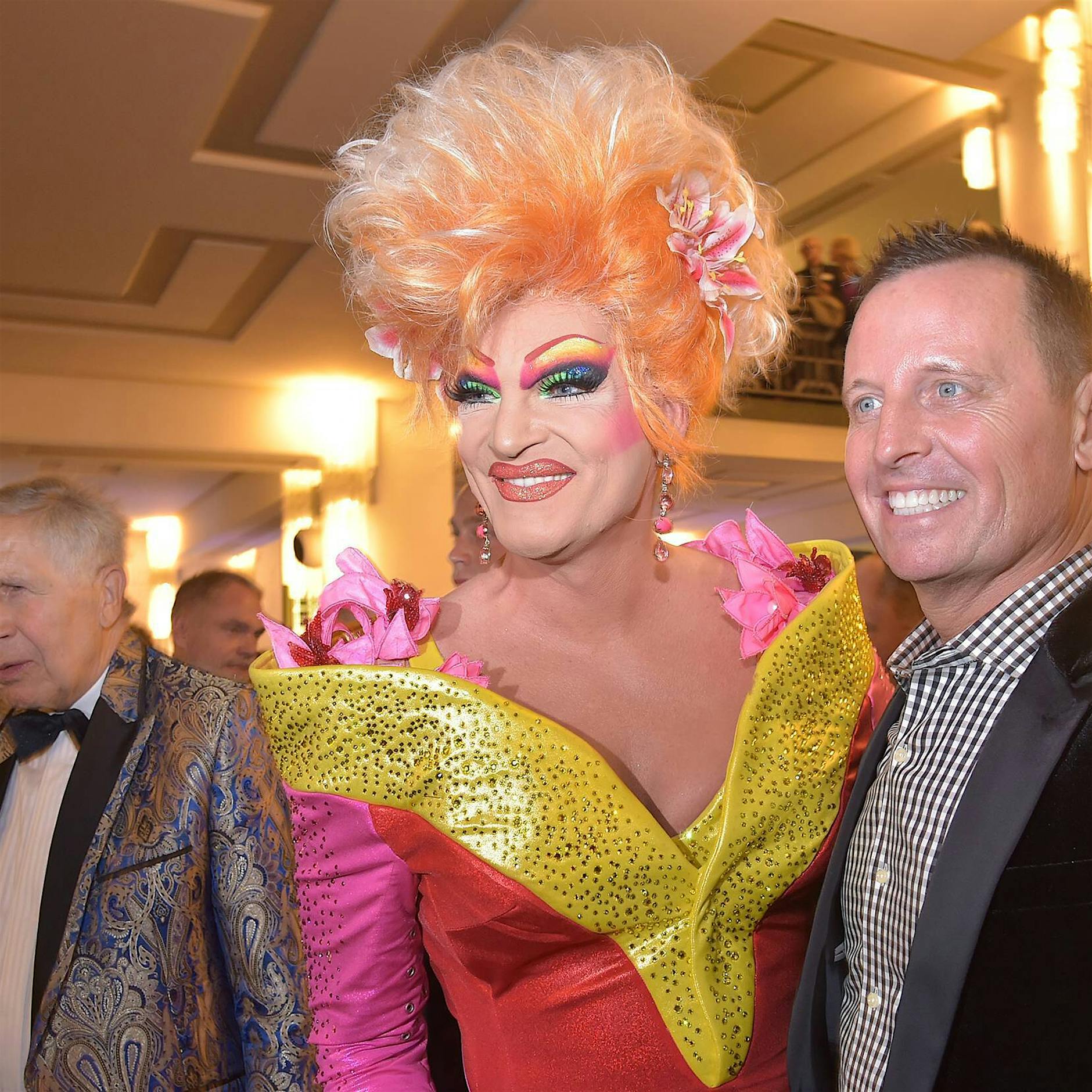 Undiplomatischer Diplomat hört auf