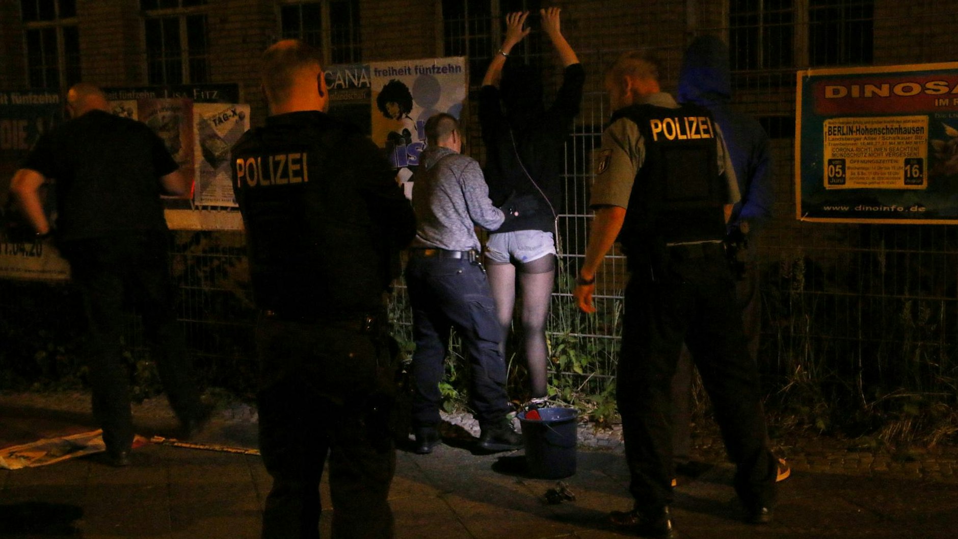 Beamte erwischten eine 33-Jährige und einen 29-Jährigen.