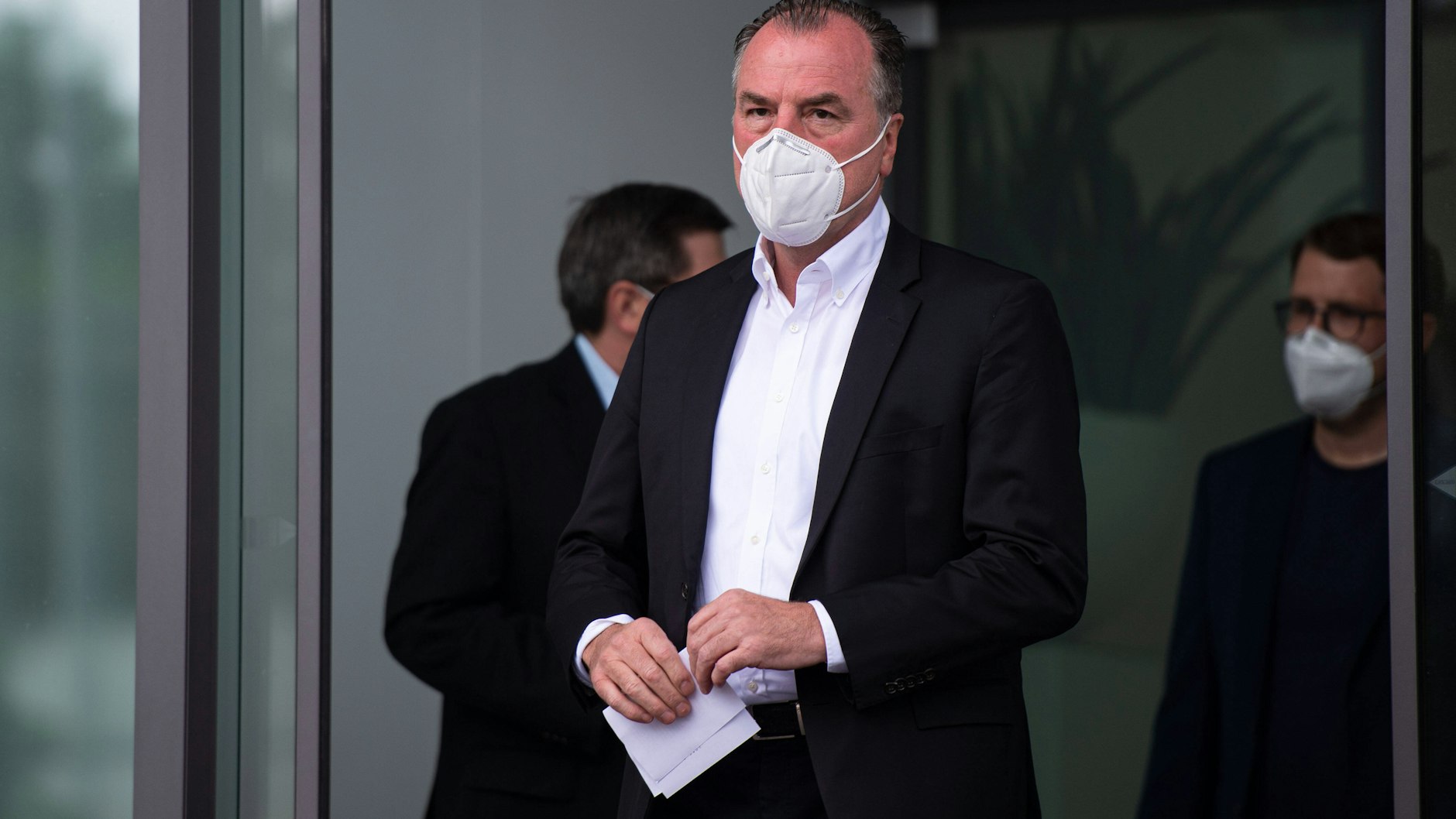 Tönnies-Chef Clemens Tönnies entschuldigte sich für den verheerenden Corona-Ausbruch.