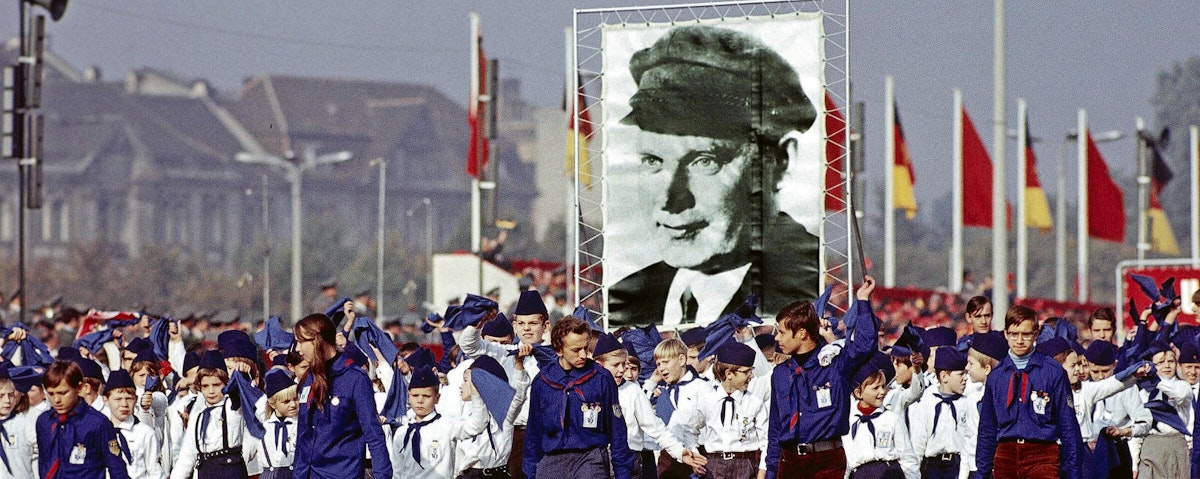 Freie Deutsche Jugend will Paraden in Berlin und Jena abhalten