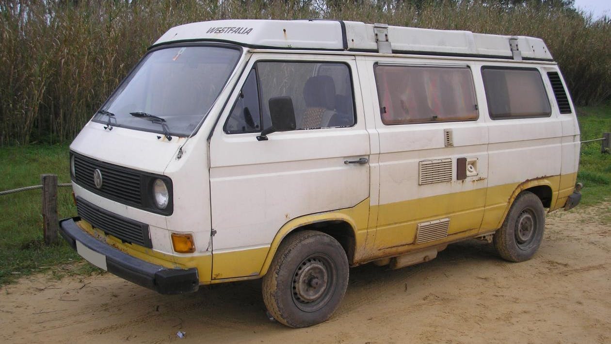 Der Caravan vom Typ VW T3 Westfalia.