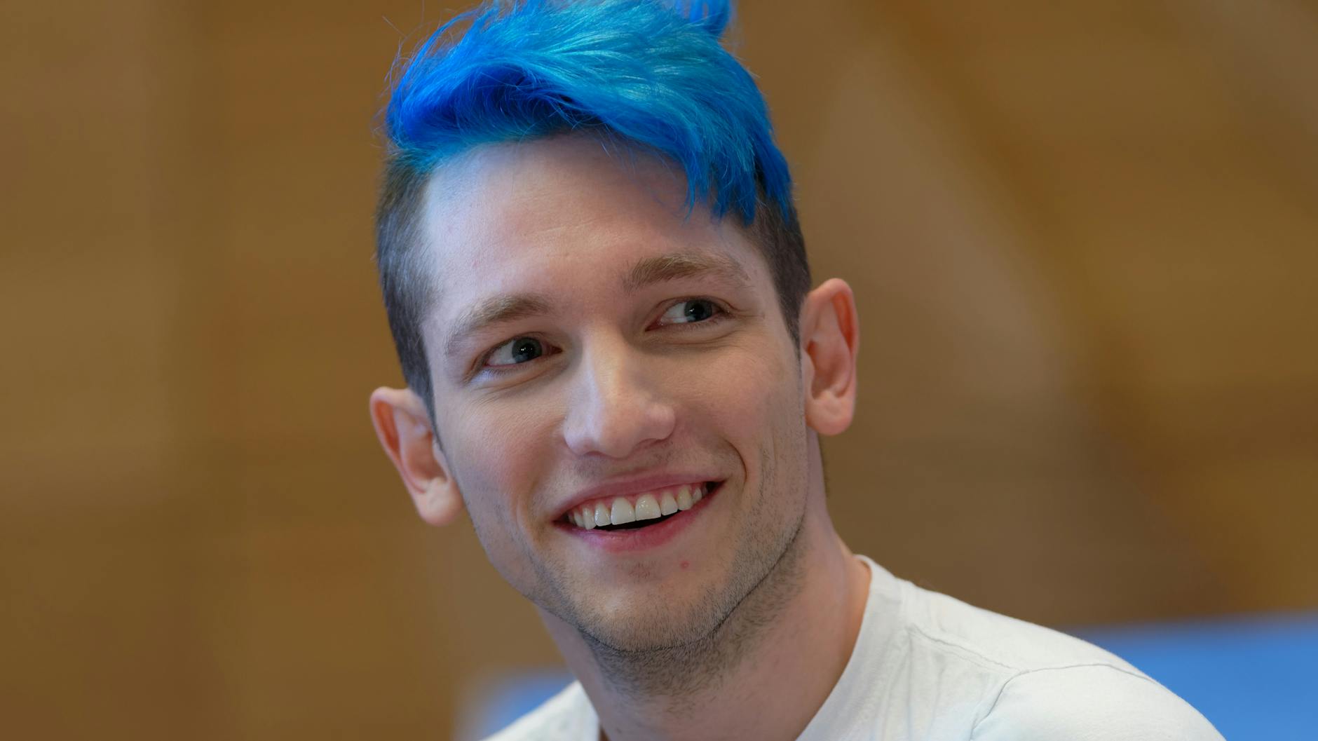 Webvideoproduzent, Musiker und Medienkritiker Rezo 