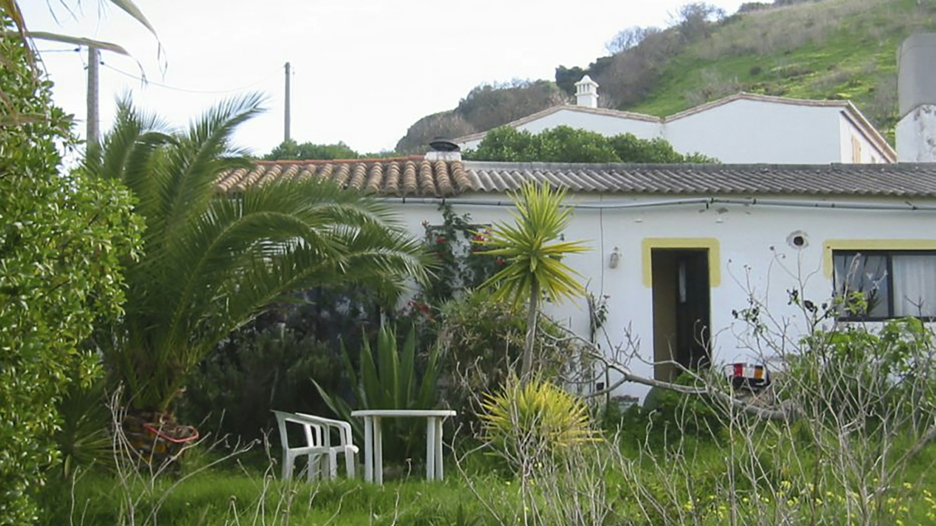In diesem Haus in Portugal soll der tatverdächtige Deutsche gelebt haben.