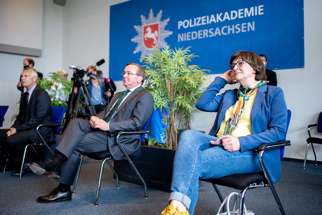 Gewerkschaft der Polizei kritisiert SPD-Chefin Saskia Esken: „Jemand muss sie einfangen und beraten“