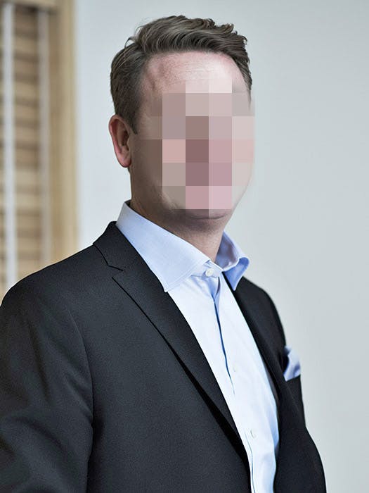 Das Foto zeigt angeblich Dr. Erich Stahlberg. Tatsächlich ist es der skandinavische Anwalt Frederik H. (Name geändert).