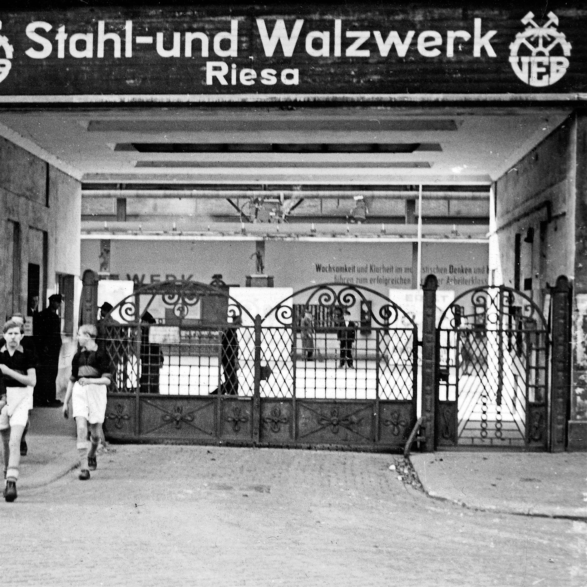 Image - Stahl-Clubs: Das Feuer brennt nicht mehr