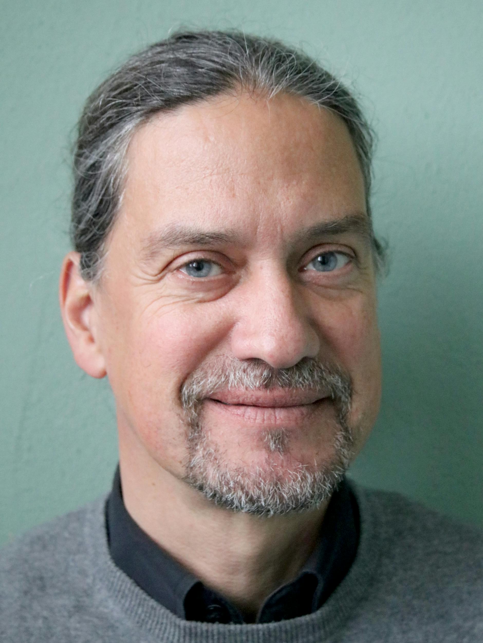 Jakob Maske (49) ist Kinderarzt und Sprecher des Verbandes der Kinder- und Jugendärzte in Berlin. Er hat sein Praxis in Schöneberg. 