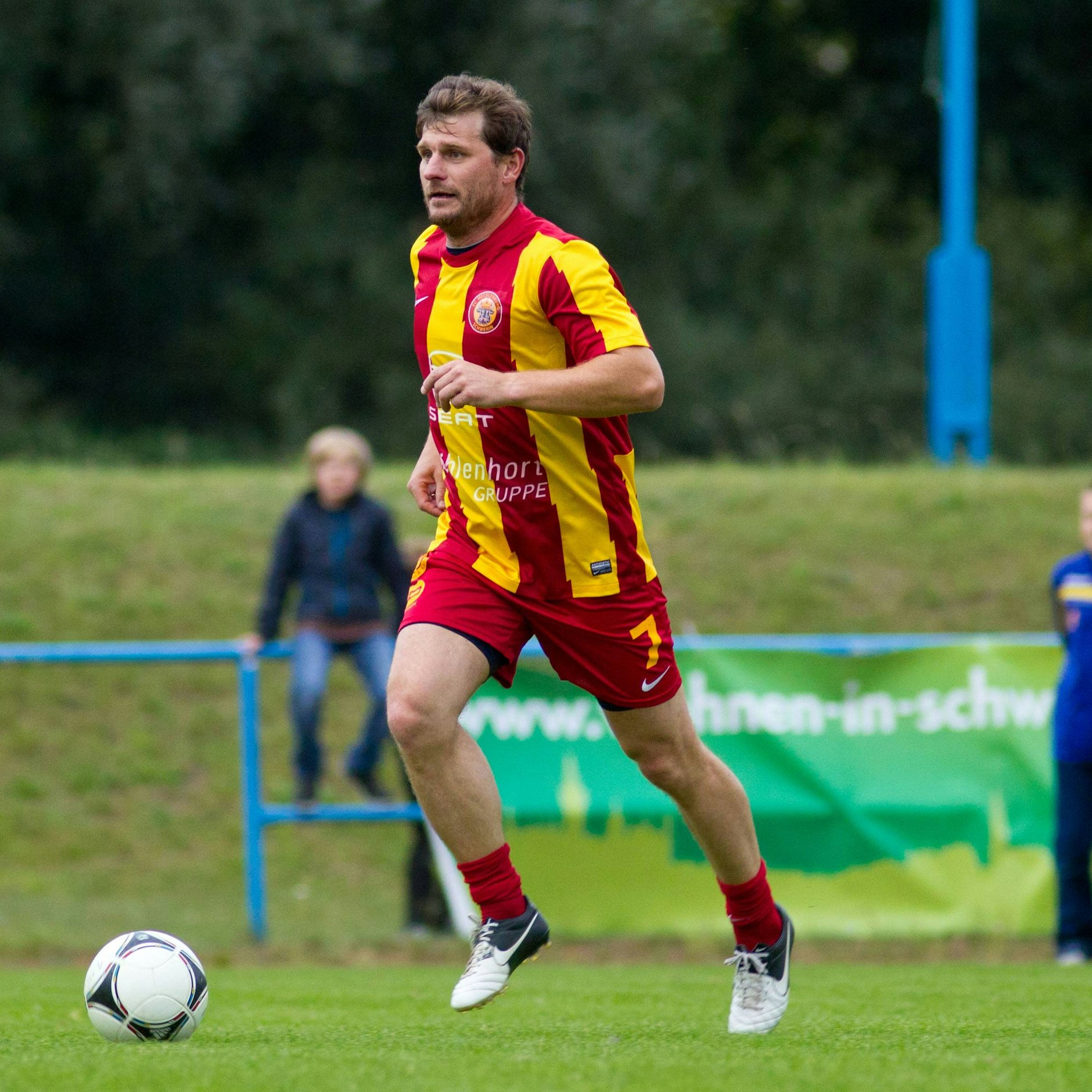 Steffen Baumgart 2012 in einem Oldstar-Spiel für den FC Mecklenburg Schwerin.