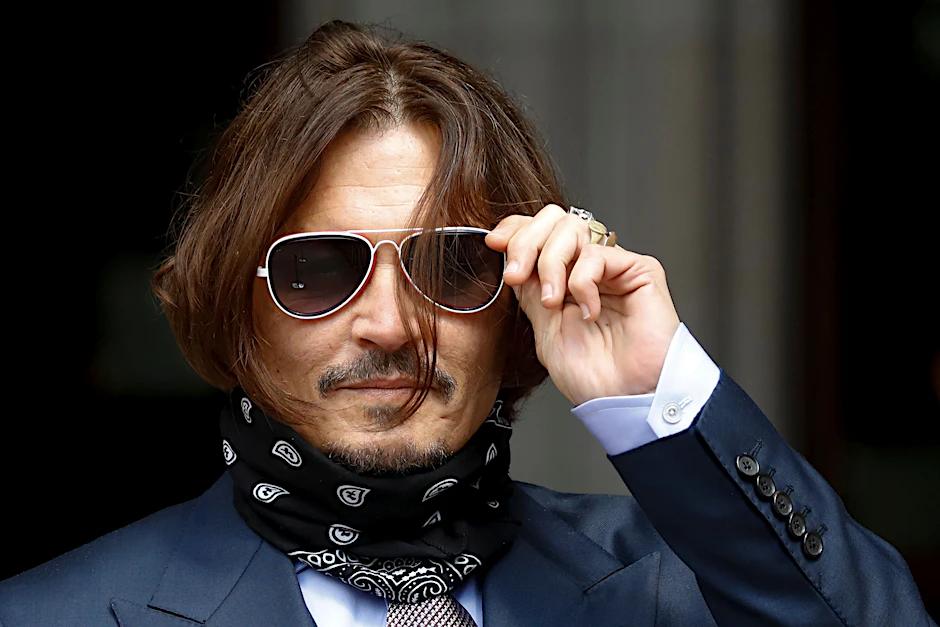 Filmstar Johnny Depp klagt: Seine Frau wäre ‚der aggressive Teil‘ der Beziehung gewesen.