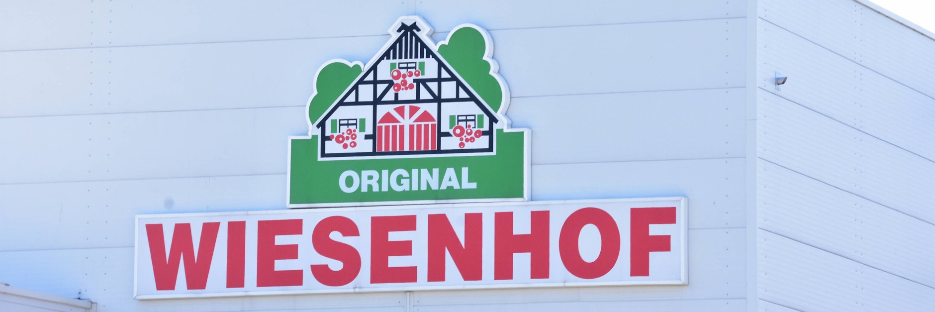 Dutzende Mitarbeiter des Geflügelschlachthofs von Wiesenhof in Lohne (Niedersachsen) haben sich mit dem Coronavirus infiziert.&nbsp;