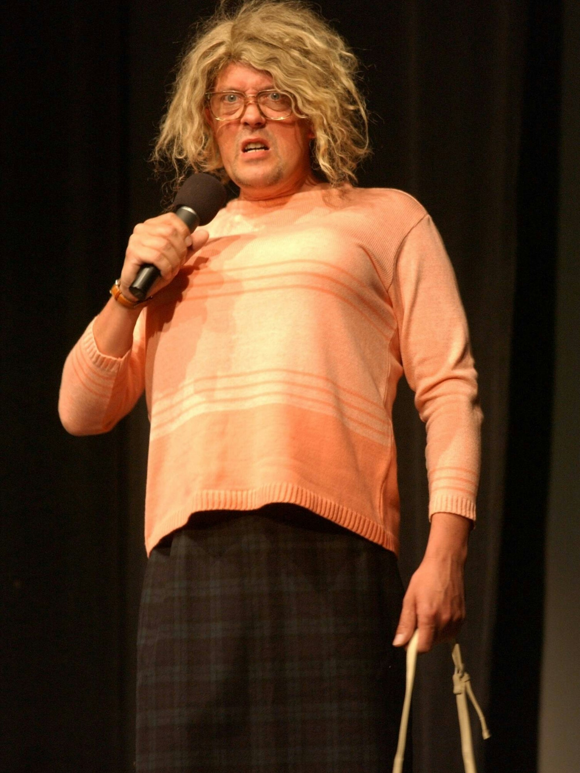 Hans Werner Olm als&nbsp;Luise Koschinsky.&nbsp;