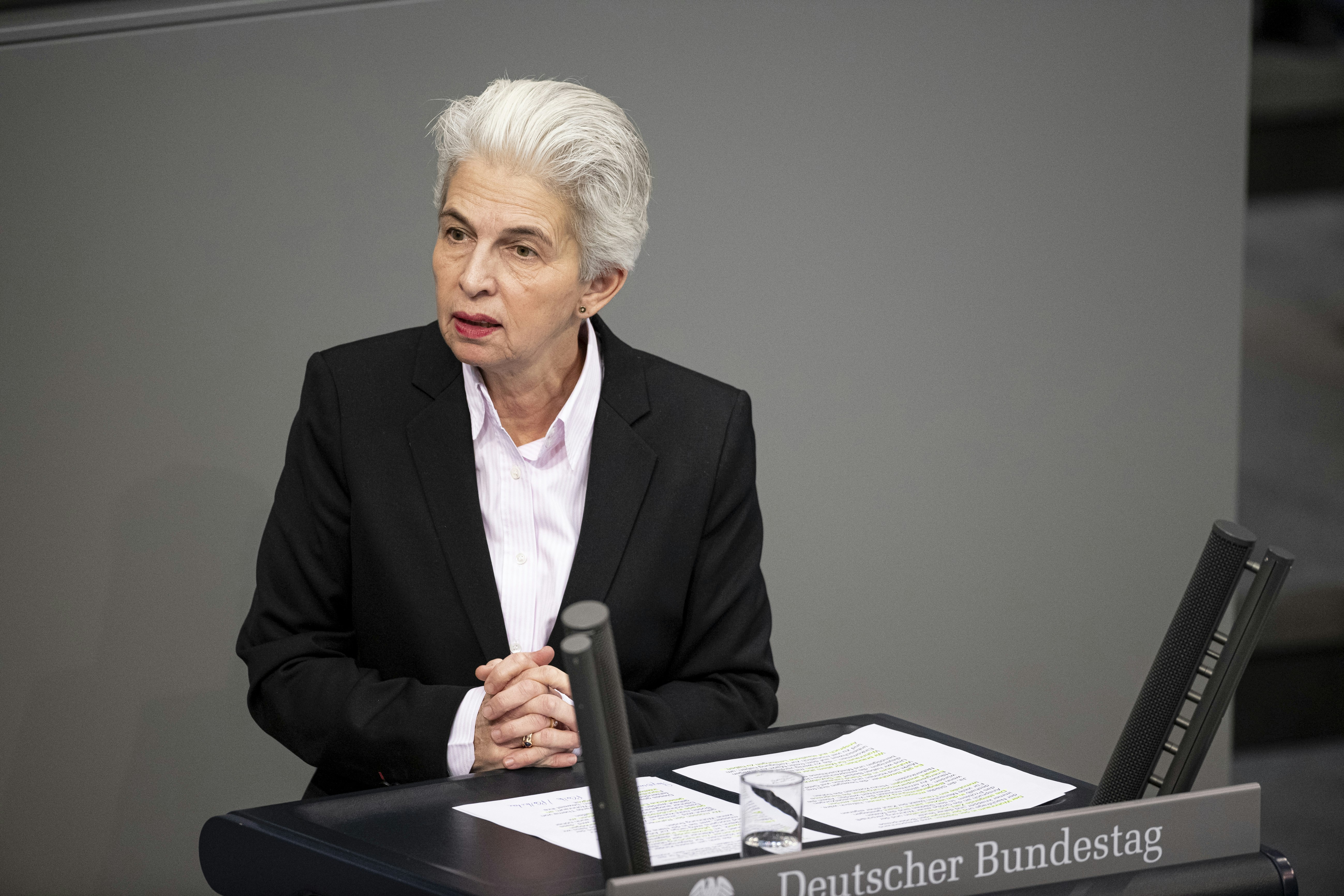 Der Freiwilligendienst Ist Ein Wahlkampfmanover Der Cdu