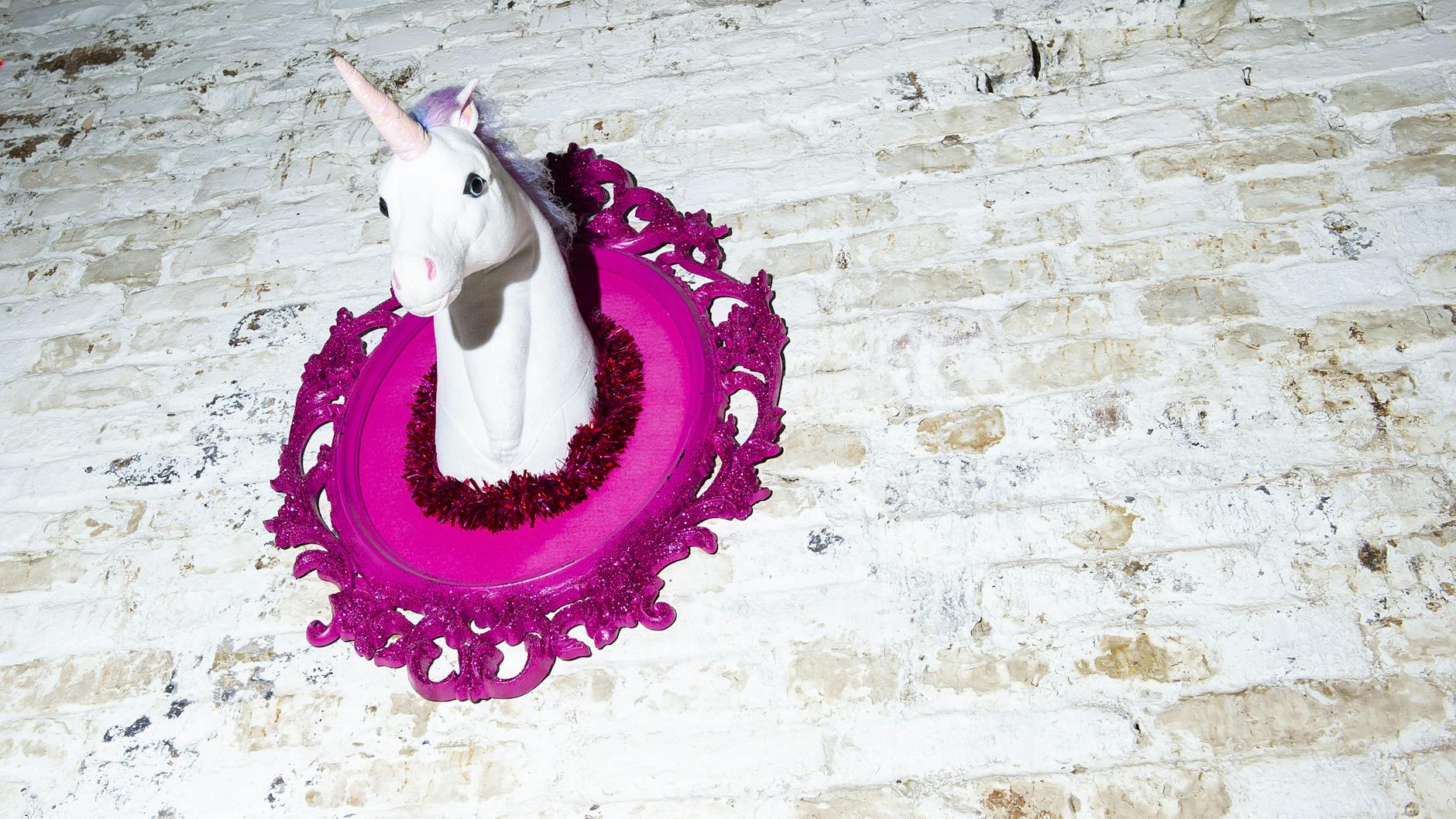 Im SchwuZ-Club.<br><br>