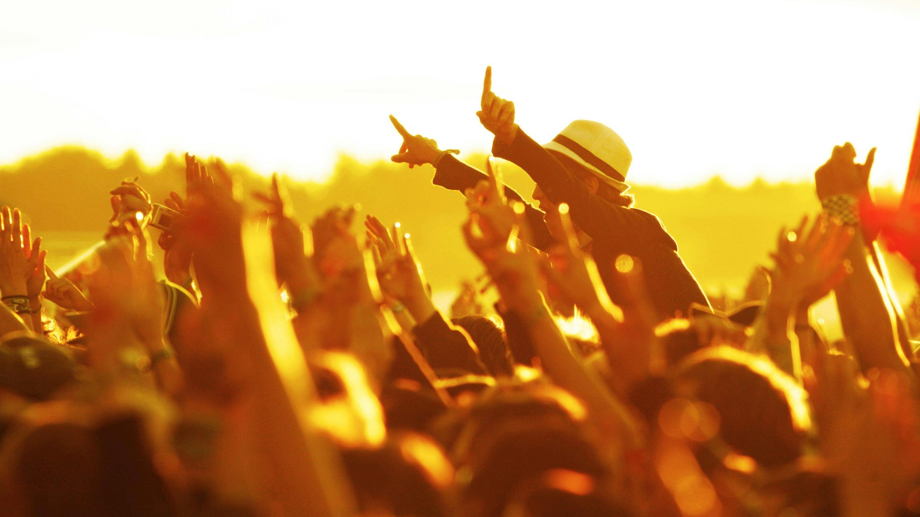 Foto aus vergangenen Zeiten: So eng wird es bei legalen Open Airs in Zukunft nicht werden dürfen - Abstands- und Hygienekonzept sind von den Veranstaltern gefordert.&nbsp;&nbsp;