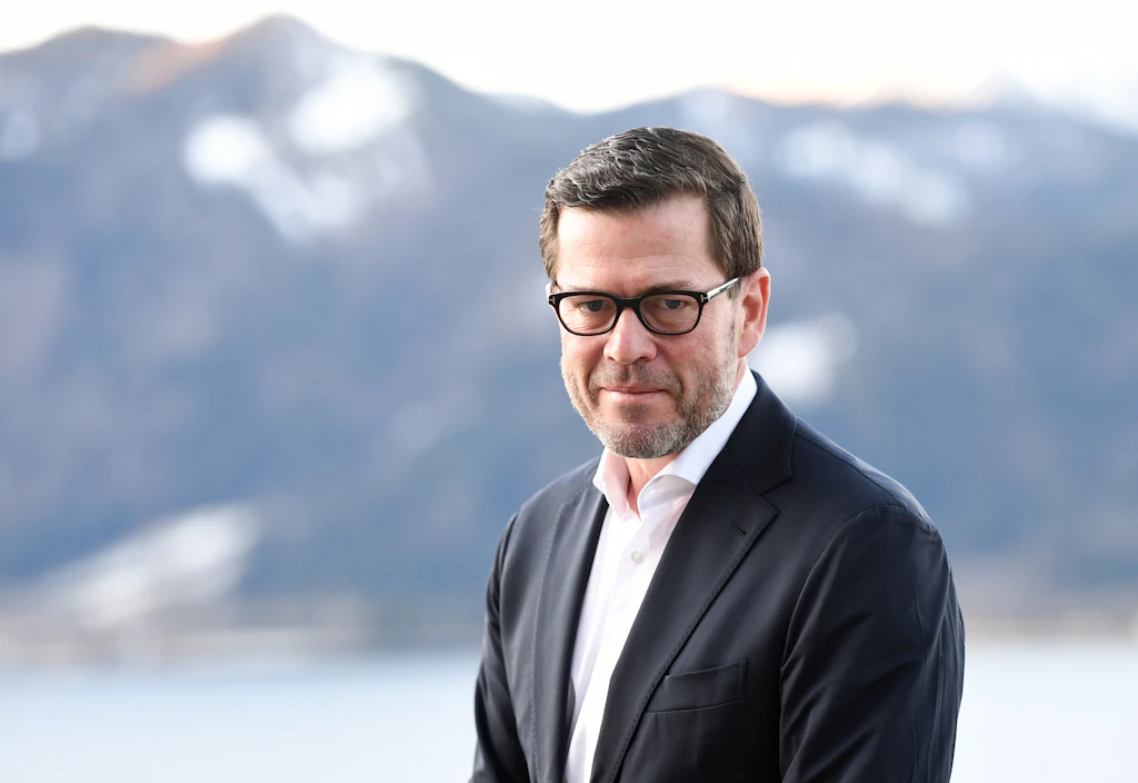 Guttenberg: Die Spitze der Haube