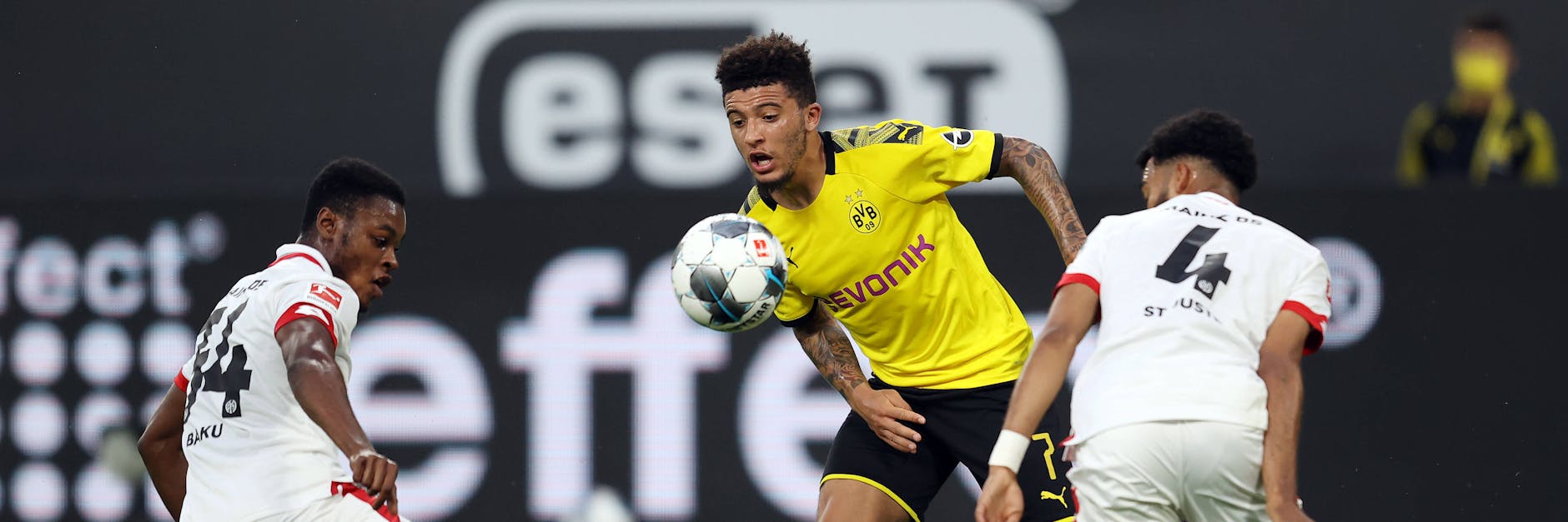 Jadon Sancho steht auf dem Wunschzettel von Manchester United.
