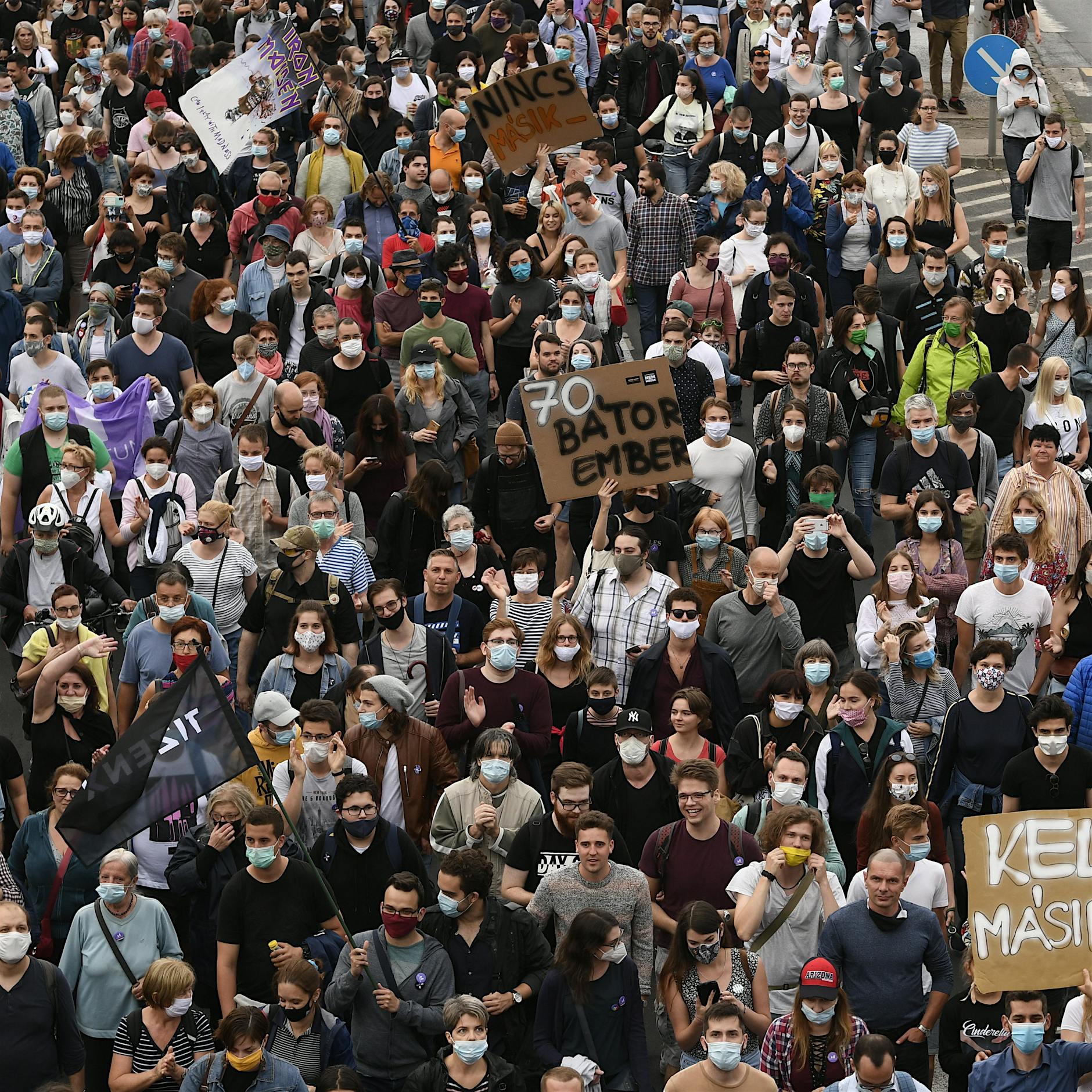 Proteste in Ungarn gegen Entlassung eines Journalisten