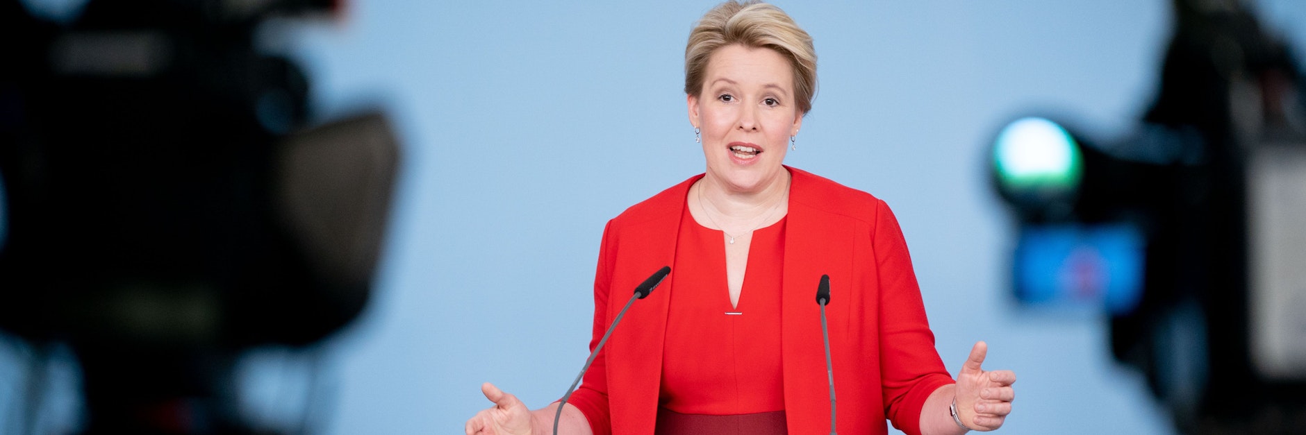 Familienministerin Franziska Giffey (SPD) will das Wahlalter auf 16 herabsetzen. 