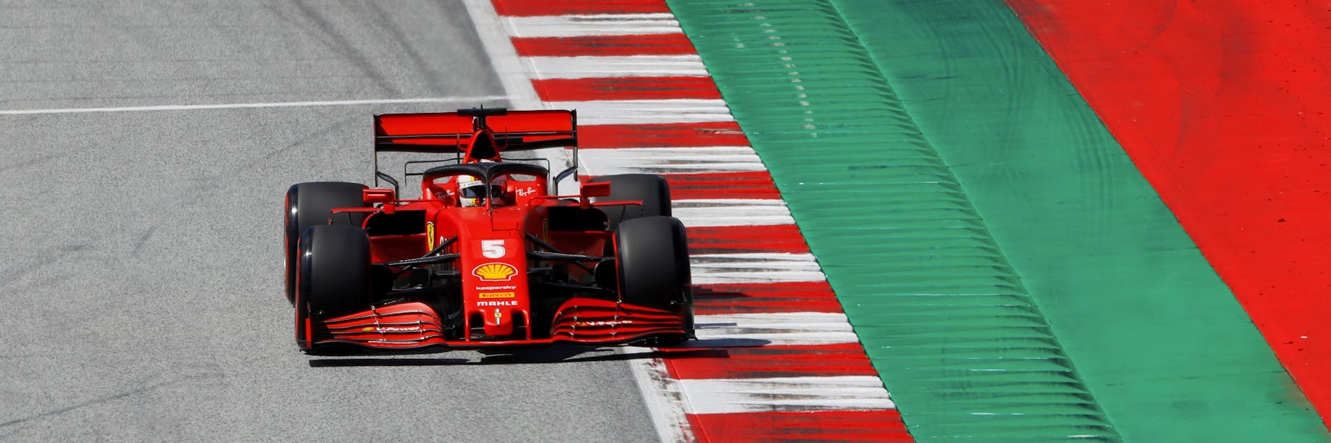 Erlebte im Ferrari einen Saisonstart zum Vergessen: Formel-1-Pilot Sebastian Vettel. 