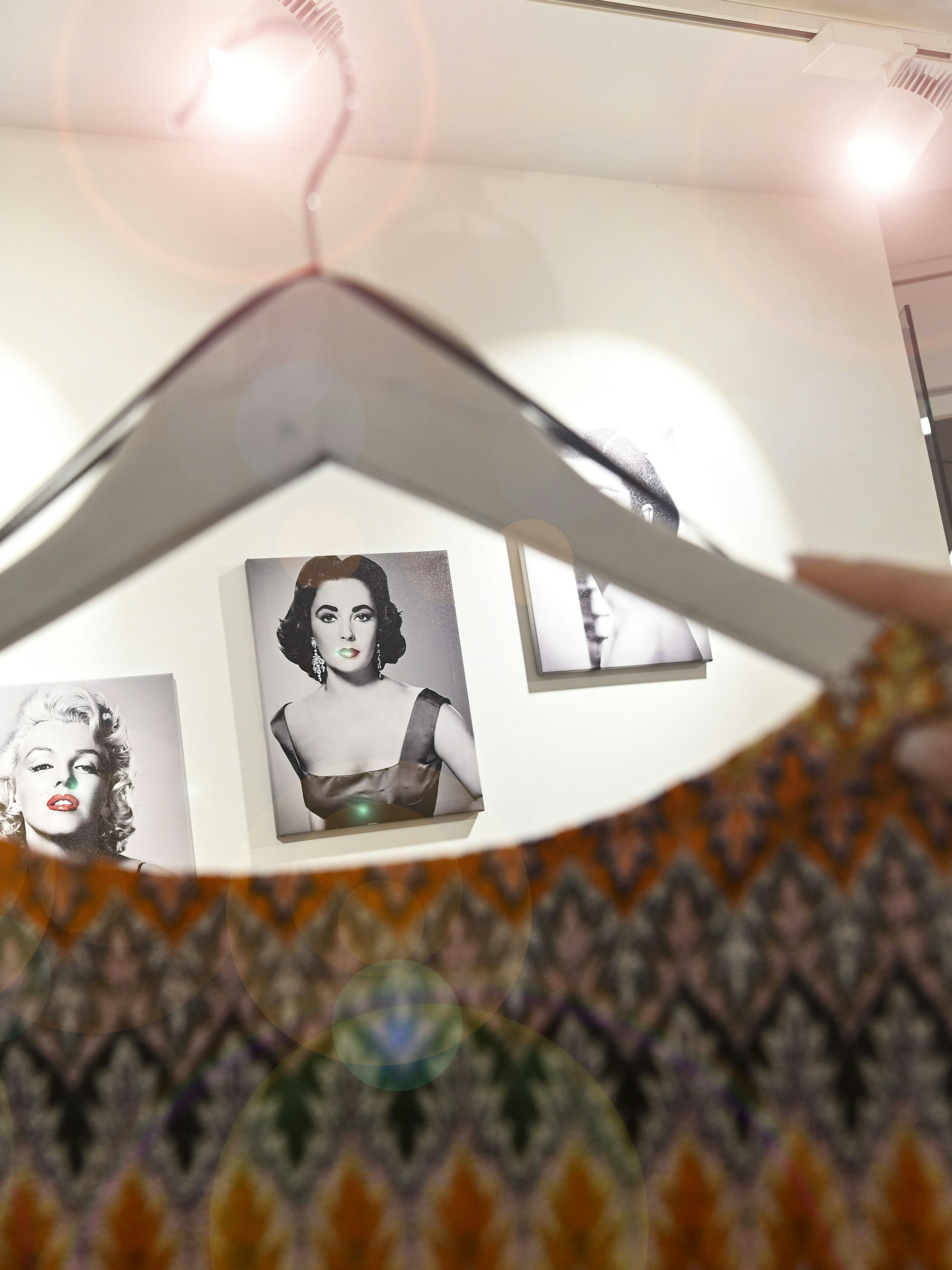 In diesem Jahr ist die Kollektion der zwei Berlinerinnen besonders farbenfroh.&nbsp;