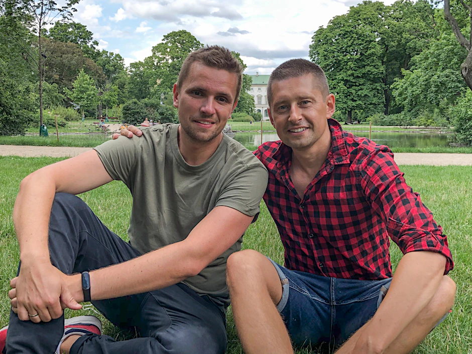 Seit elf Jahren ein Paar:&nbsp;Dawid Mycek (l) und Jakub Kwiecinski aus Warschau.