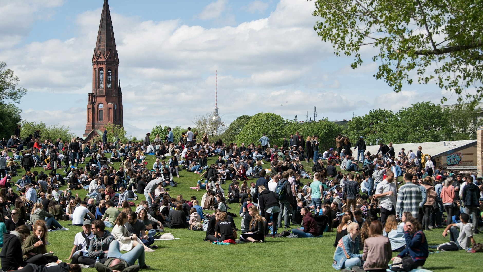 Der Görlitzer Park noch vor Corona im Sommer 2018.