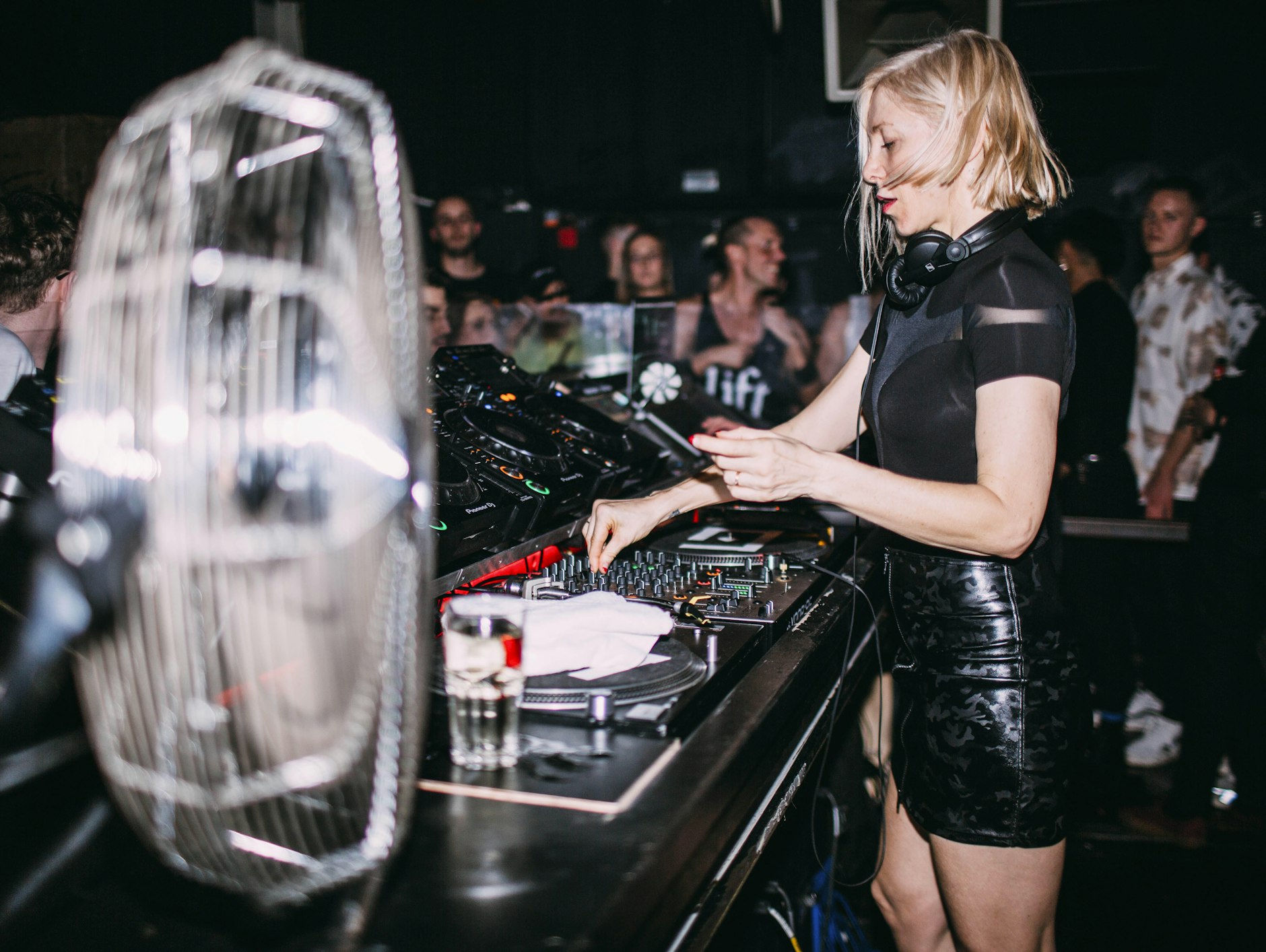 DJ Ellen Allien legt seit den Neunzigern in Berlin auf.
