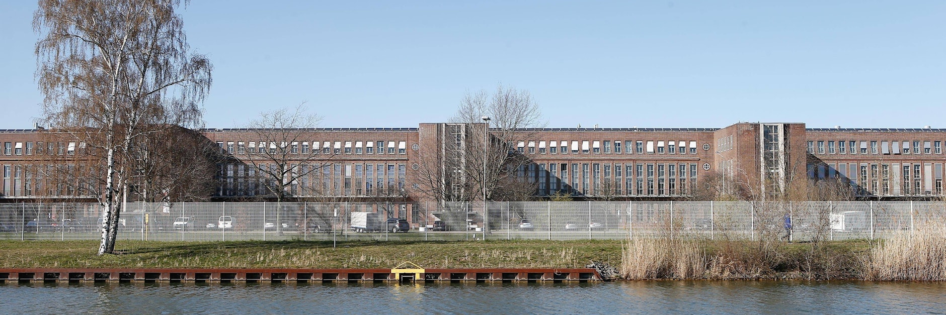 Das VW-Werk in Wolfsburg: Hier ruhte 2016 tagelang die Arbeit, weil von Zuliefer-Firmen keine Teile kamen.&nbsp;