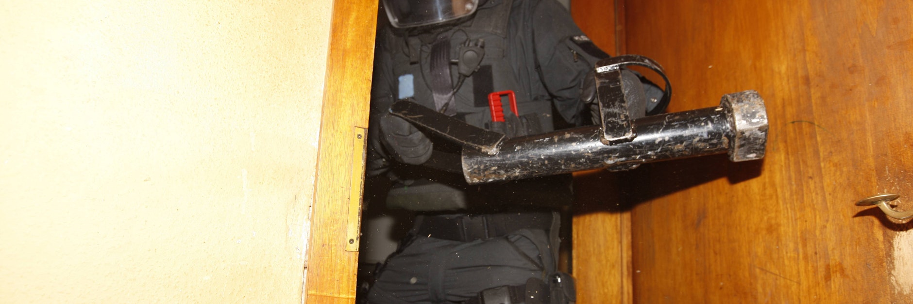 Die Polizei drang in die falsche Wohnung ein.