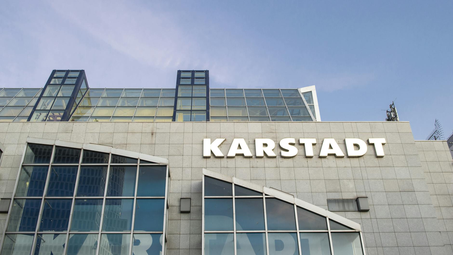 Die Karstadt-Filiale am Kurfürstendamm.<br>