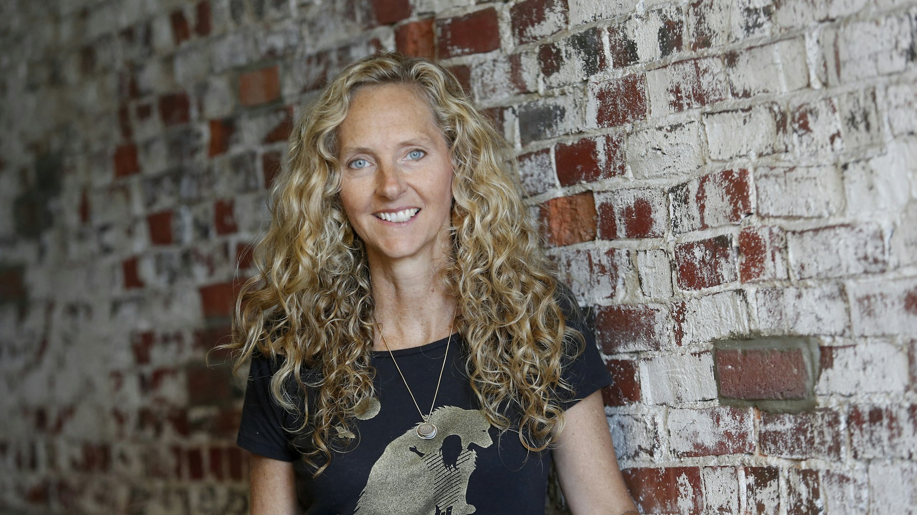 Lily Kings „Writers & Lovers“ Wie eine Frau zur Schriftstellerin wird