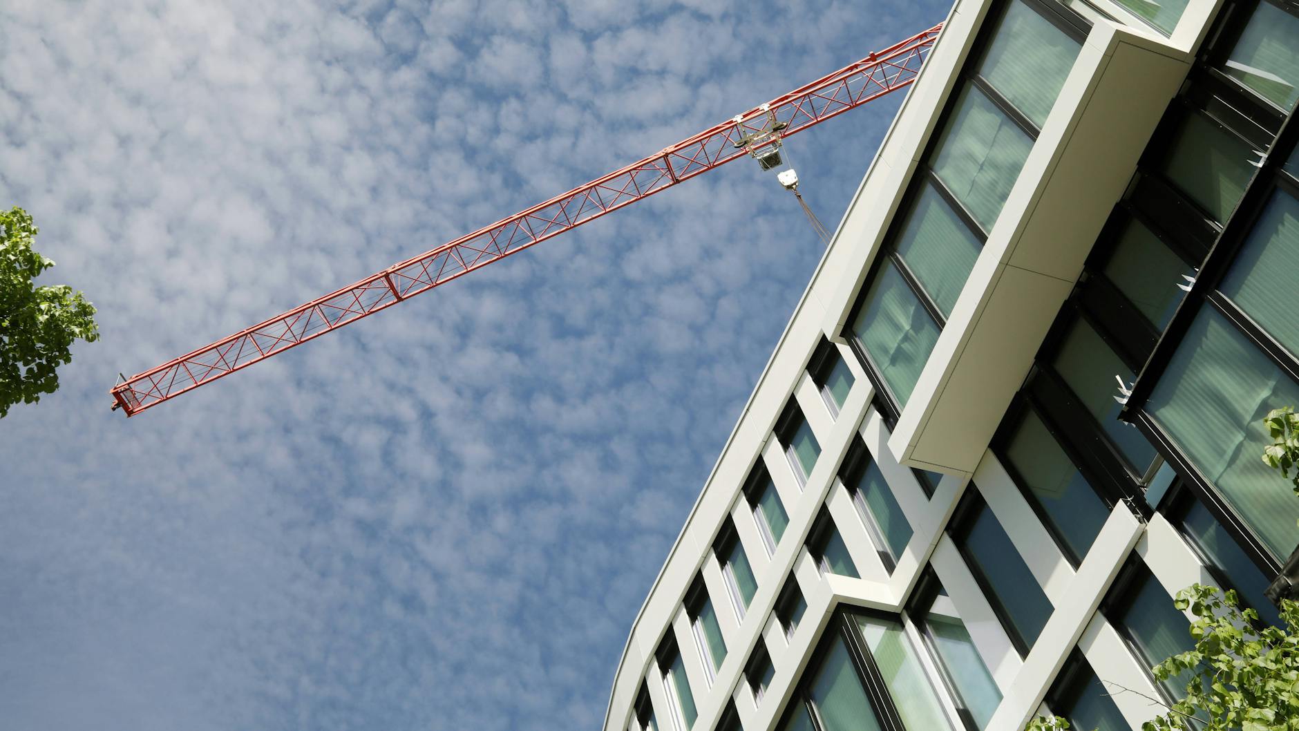 Neue Fassade spiegelt den Unterschied zwischen Eigentum und Mieten wider: