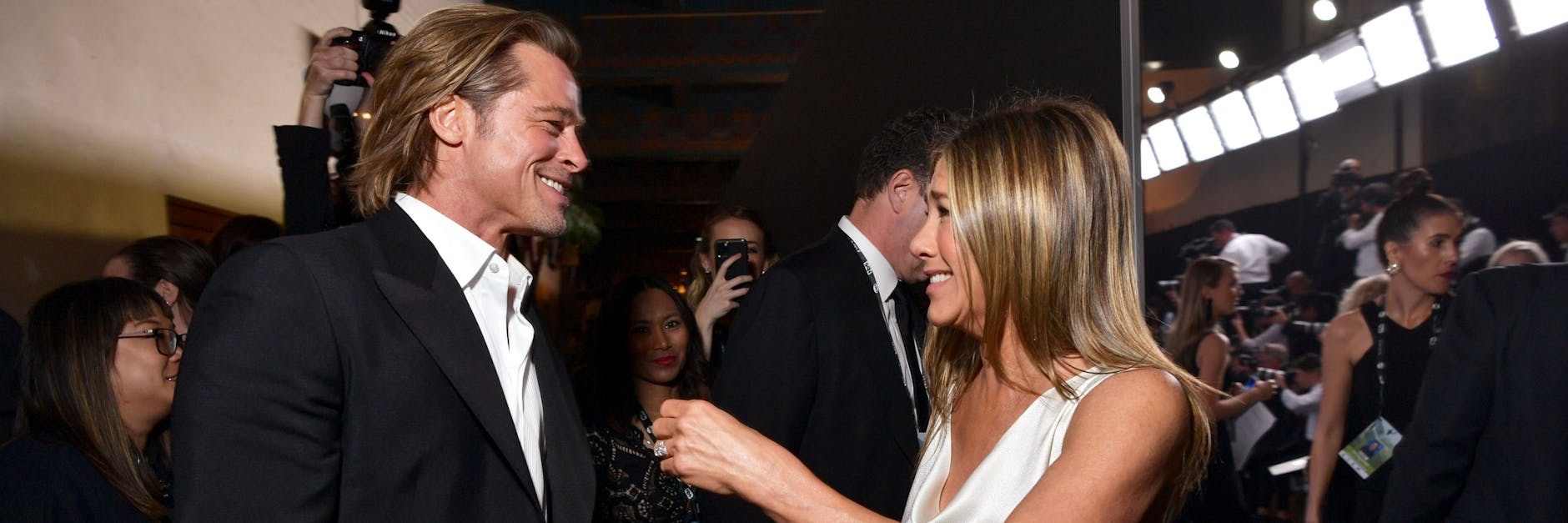Freudiges Wiedersehen: Brad Pitt und Jennifer Aniston bei den Screen Actors Guild Awards im Januar 2020.