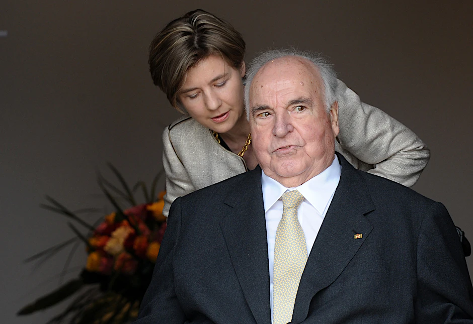 Der inzwischen verstorbene CDU-Altbundeskanzler Helmut Kohl und Ehefrau Maike Kohl-Richter.