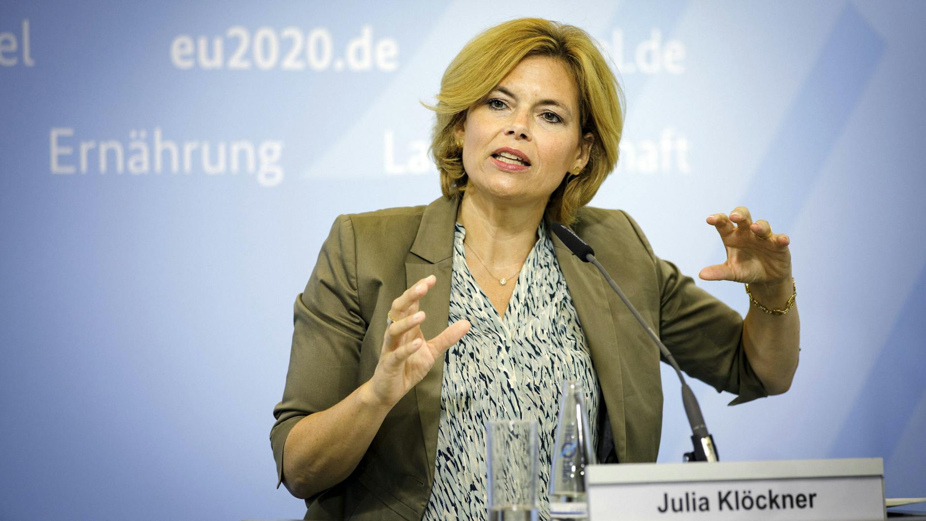 Bundeslandwirtschaftsministerin Julia Klöckner (CDU) plant die bundesweite Hundeverordnung.