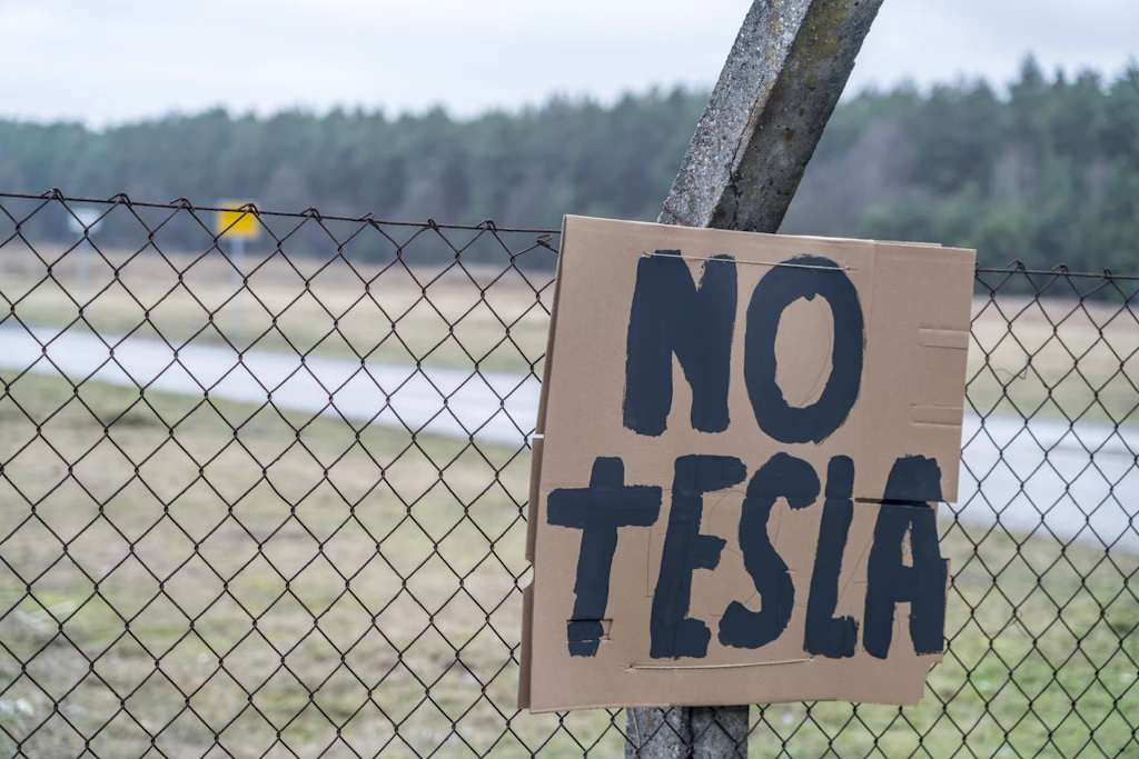 Brandenburg's absurd romance with Elon Musk