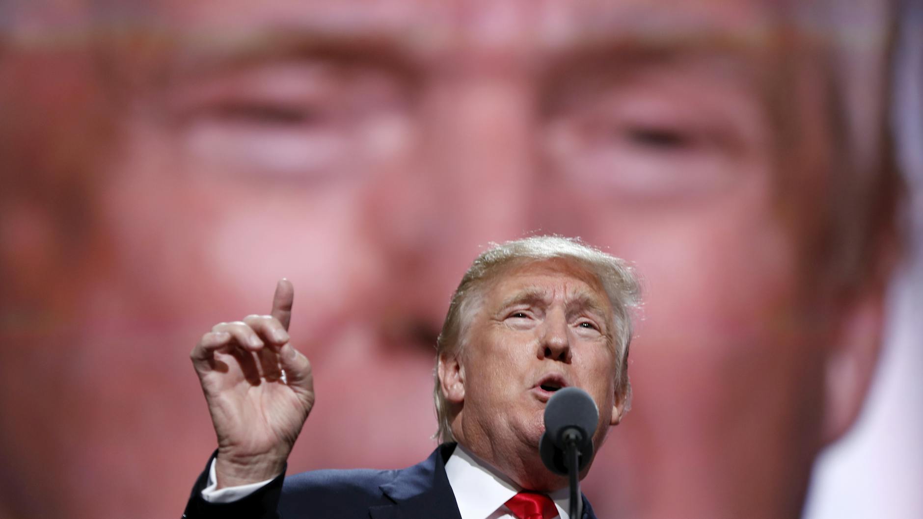 US-Präsident Donald Trump machte den Behörden Druck, die hohe Zahl der Corona-Tests ist ihm ein Dorn im Auge.