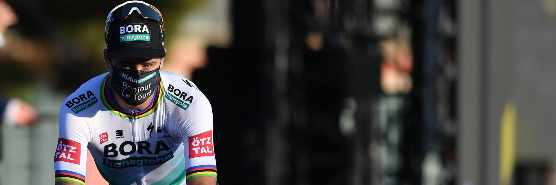 Mann mit Maske: Peter Sagan vom deutschen Team Bora-hansgrohe will sein achtes Grüne Trikot.