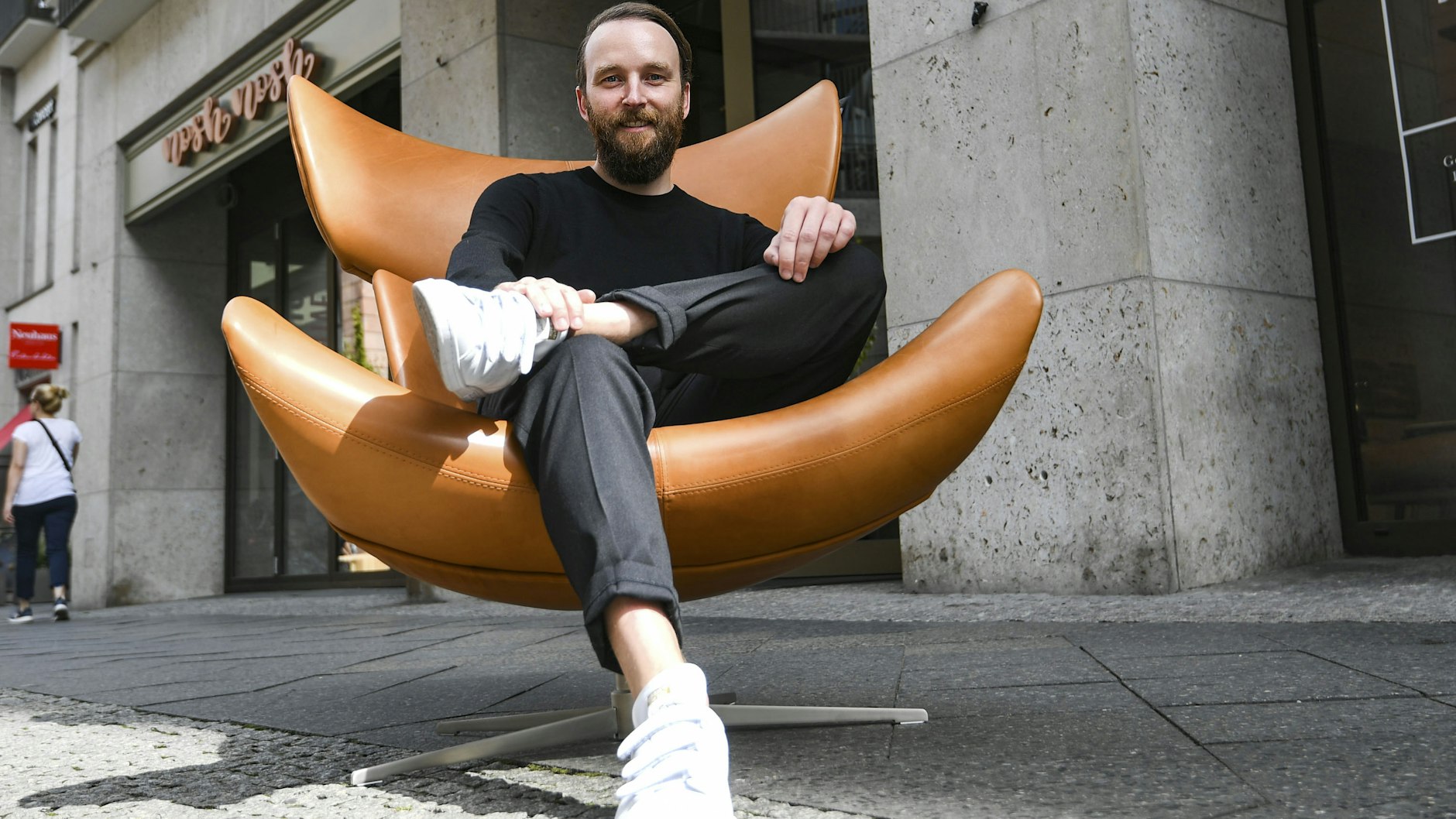  Vincent Veltjens (32) leitet das Möbelgeschäft von BoConcept und hofft auf mehr Kundschaft.