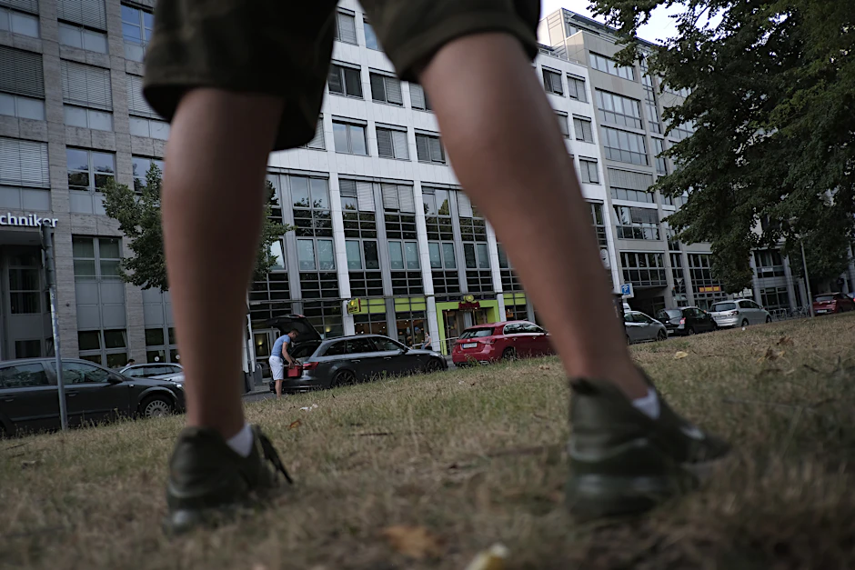 In diesem Gewerbekomplex in Berlin-Mitte unterhielt die Shincheonji-Sekte ein Zentrum, in dem sich die Anhänger zum Bibelstudium trafen. Der Aussteiger David Berger schaffte nach gut einem Jahr den Absprung: „Sie sind Meister des Scheins“, sagt er.