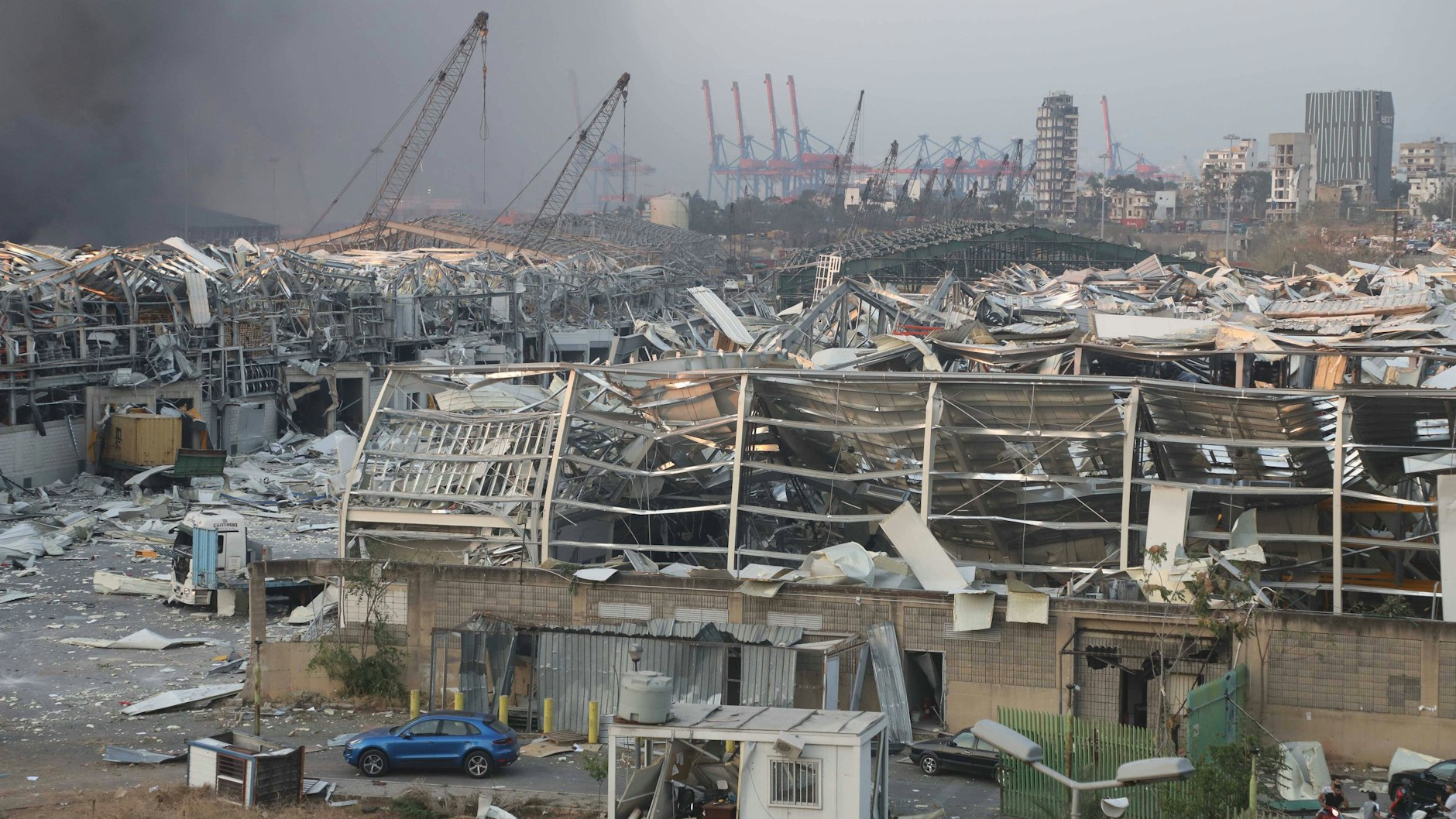 Zerstörungen im Hafen von Beirut.