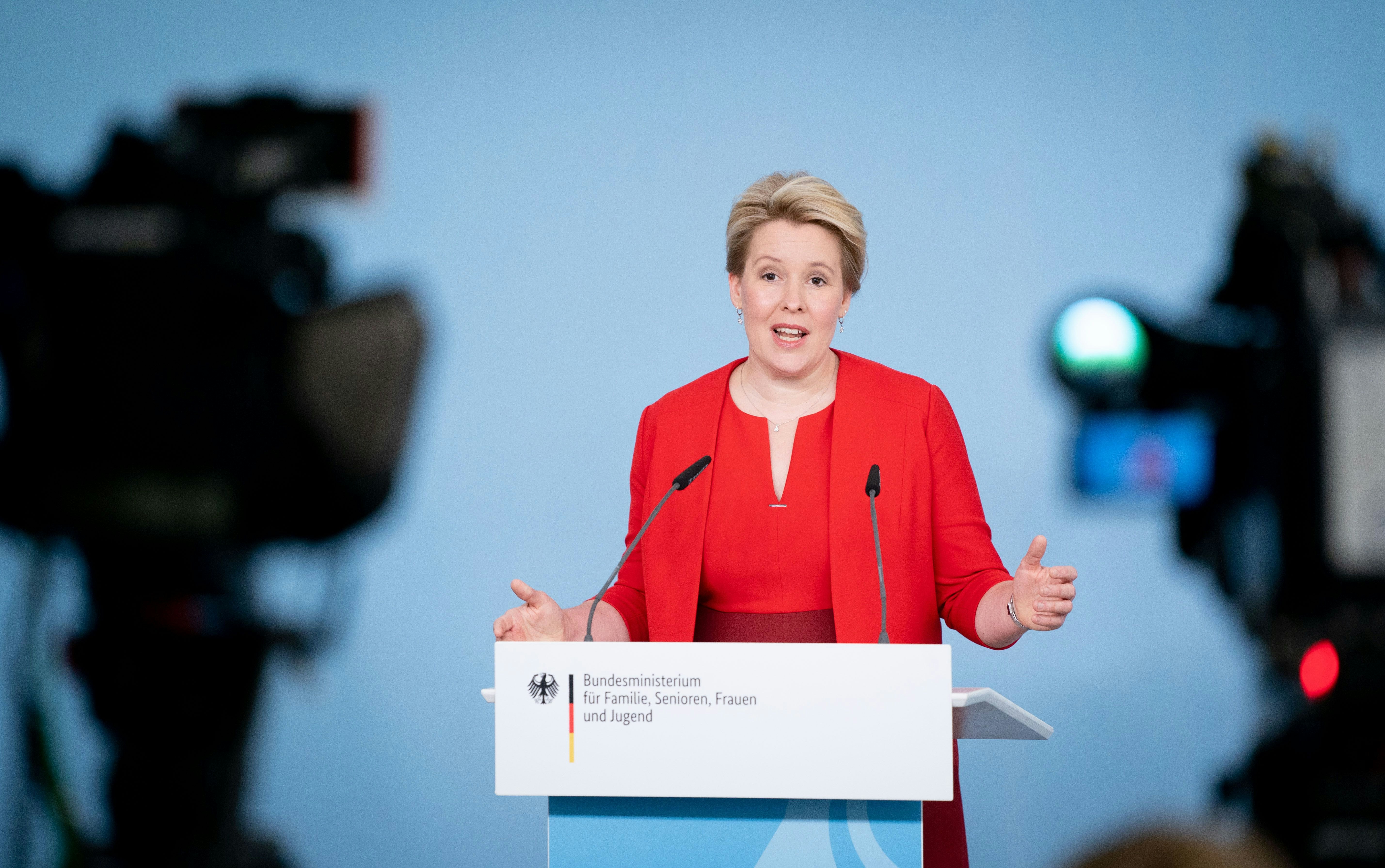 Arger Fur Franziska Giffey Droht Der Spd Politikerin Ein Neues Plagiats Verfahren