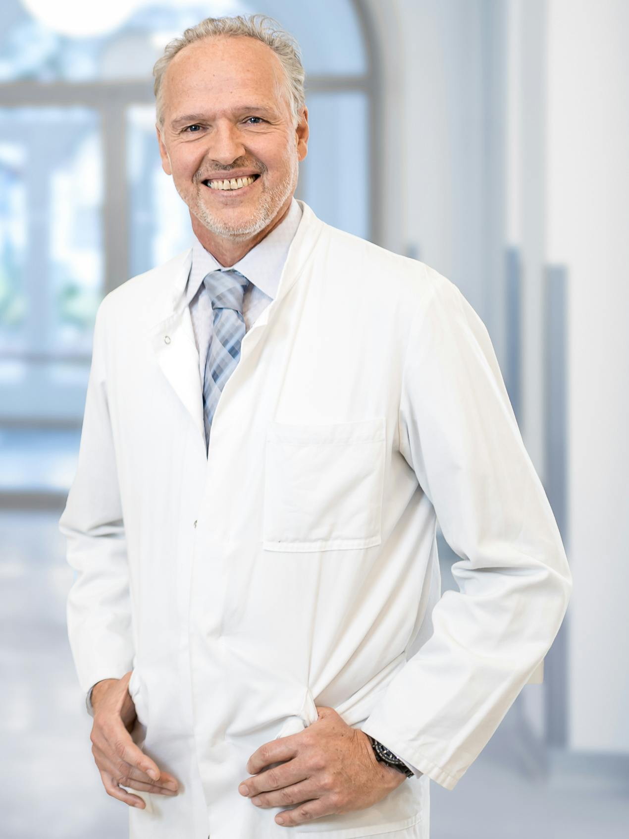 Prof. Dr. med. Volker Stephan ist Chefarzt der Klinik für Kinder- und Jugendmedizin am Sana-Klinikum in Lichtenberg.