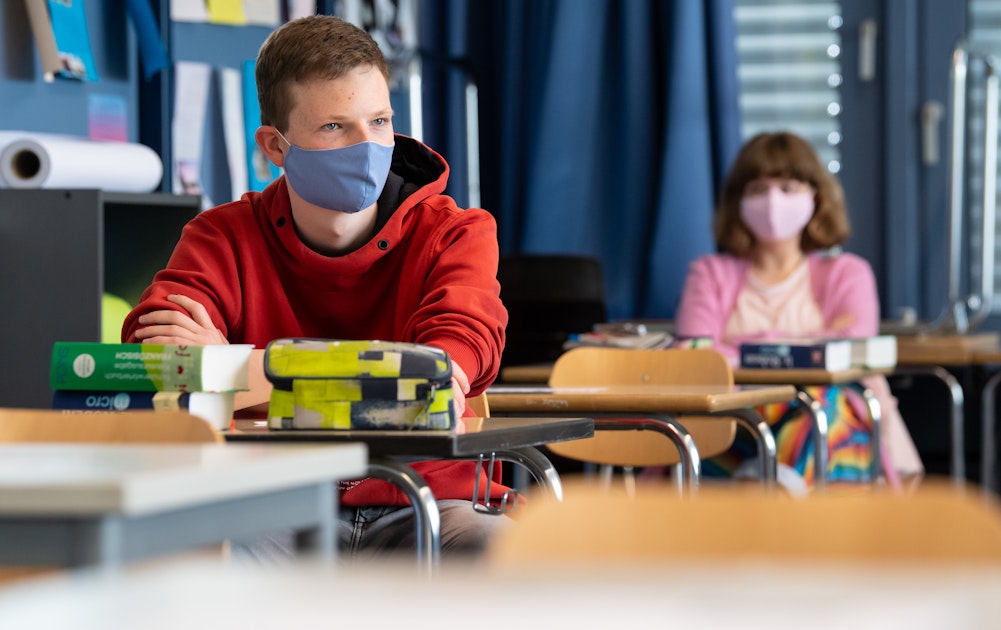 Ärzteverband: Masken im Unterricht machen „überhaupt ...