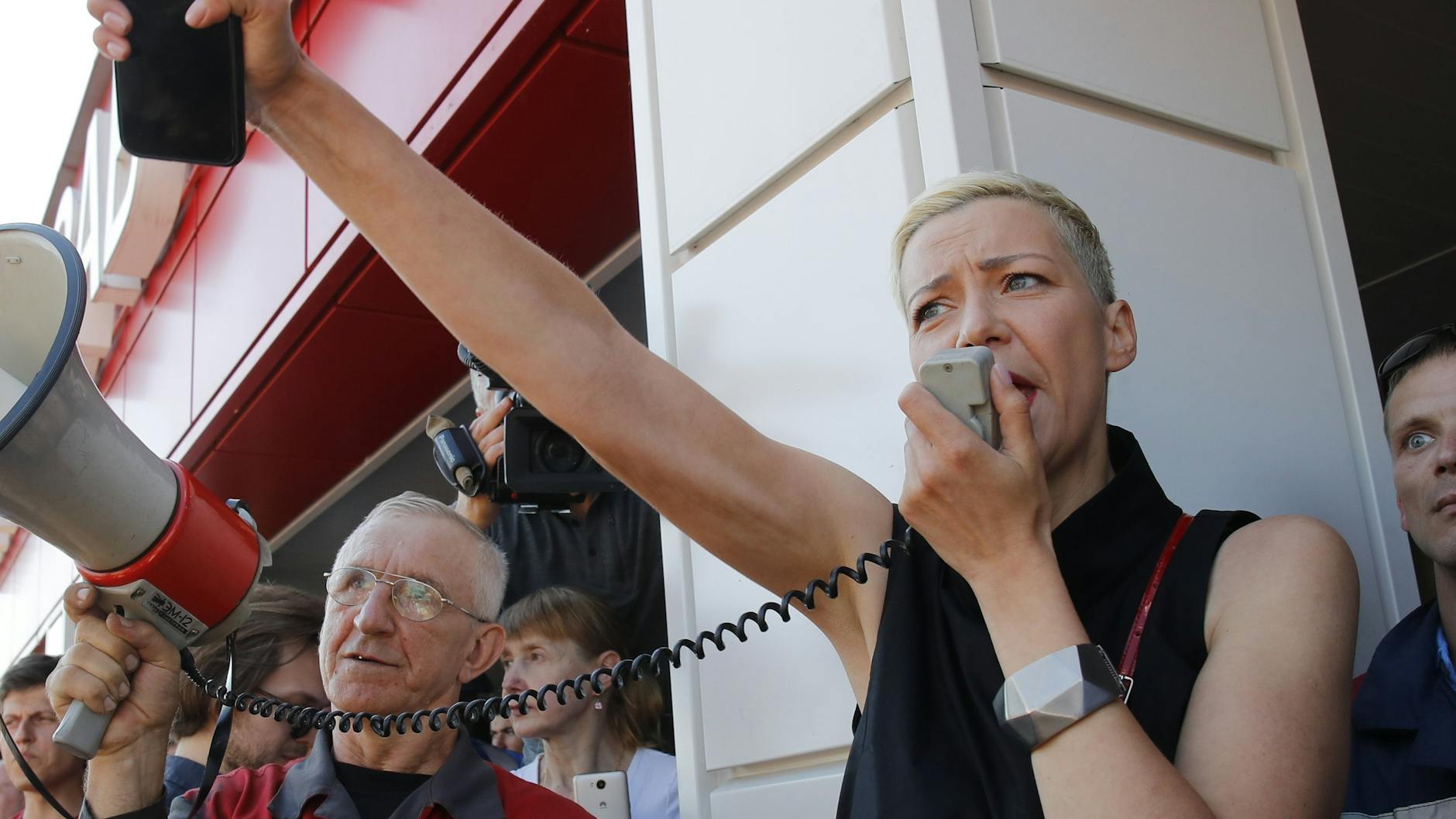 Maria Kolesnikowa ist eine der Gallionsfiguren des Widerstands gegen Präsident Lukaschenko. Sie wurde von Sicherheitskräften entführt und inhaftiert.