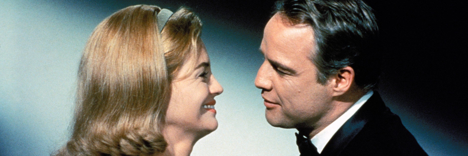 Jane Fonda und Marlon Brando in einer Szene des Films „Ein Mann wird gejagt“.